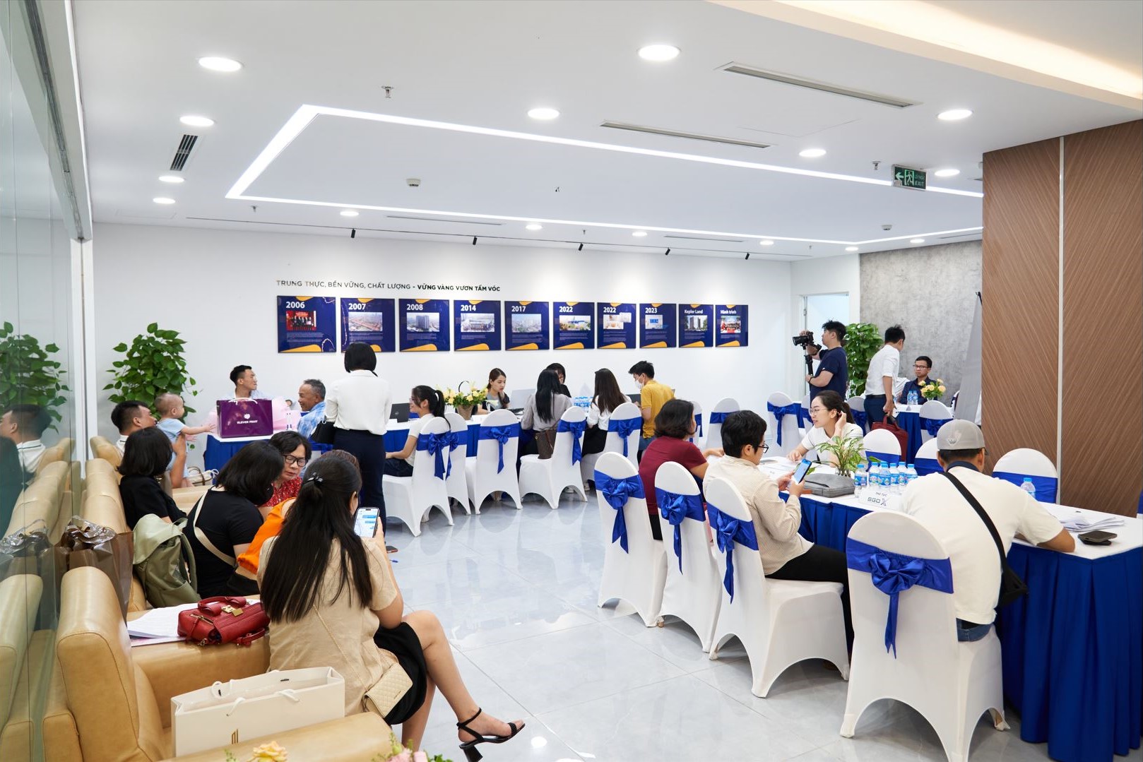 khach-hang-ky-kepler-land